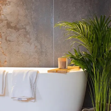 Luxe Appartotel Magia - Check-in Autonomo Apartment