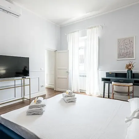 Luxe Appartotel Magia - Check-in Autonomo Apartment *